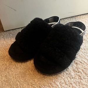 Womens UGG fluff